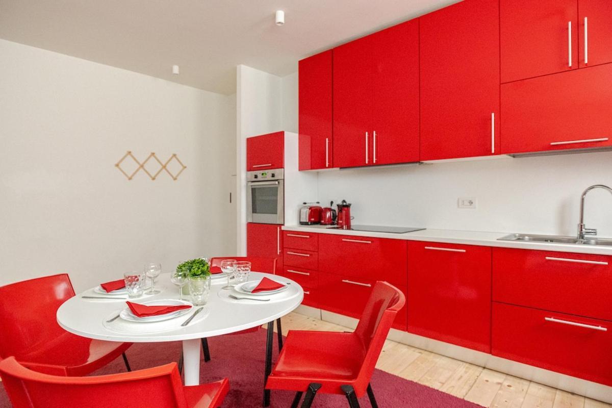 Apartment Near Central Station Милан Экстерьер фото